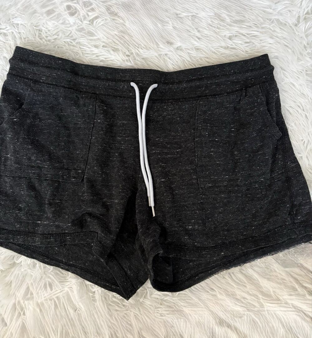Athletic Works L Gray Knit Drawstring Shorts. Comfortable